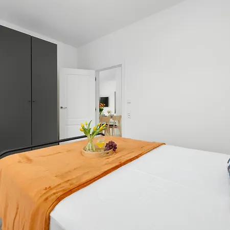 Komfortowe Dla 6 Osob Z Parkingiem W Sliwinie By Renters