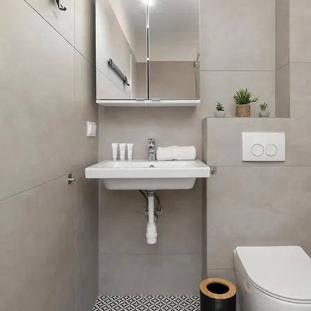 Komfortowe Dla 6 Osob Z Parkingiem W Sliwinie By Renters