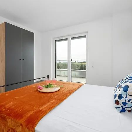 Komfortowe Dla 6 Osob Z Parkingiem W Sliwinie By Renters