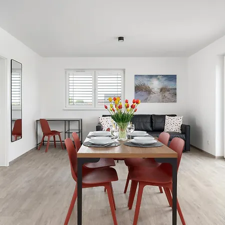 Komfortowe Dla 6 Osob Z Parkingiem W Sliwinie By Renters *